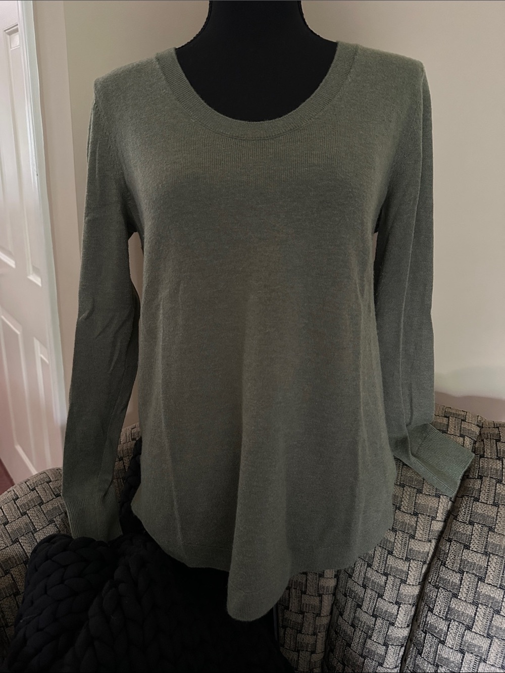 LOFT Olive Green Scoop Neck Lightweight Sweater